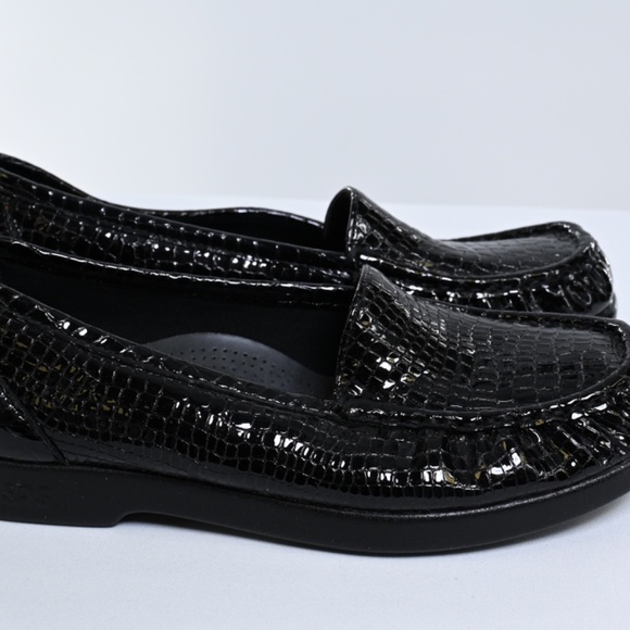 SAS Faux Alligator Shoes - Picture 2 of 4